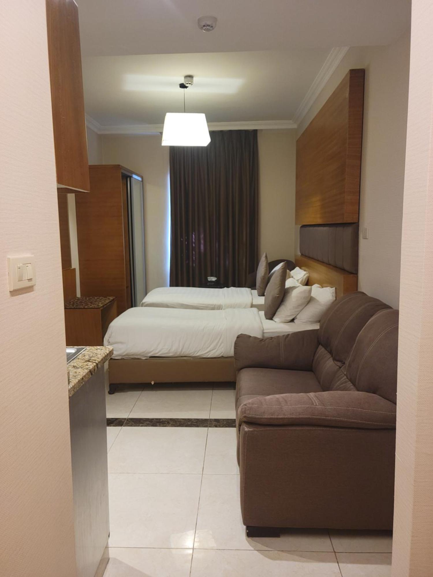 Big Ben Hotel Suites อัมมาน ภายนอก รูปภาพ
