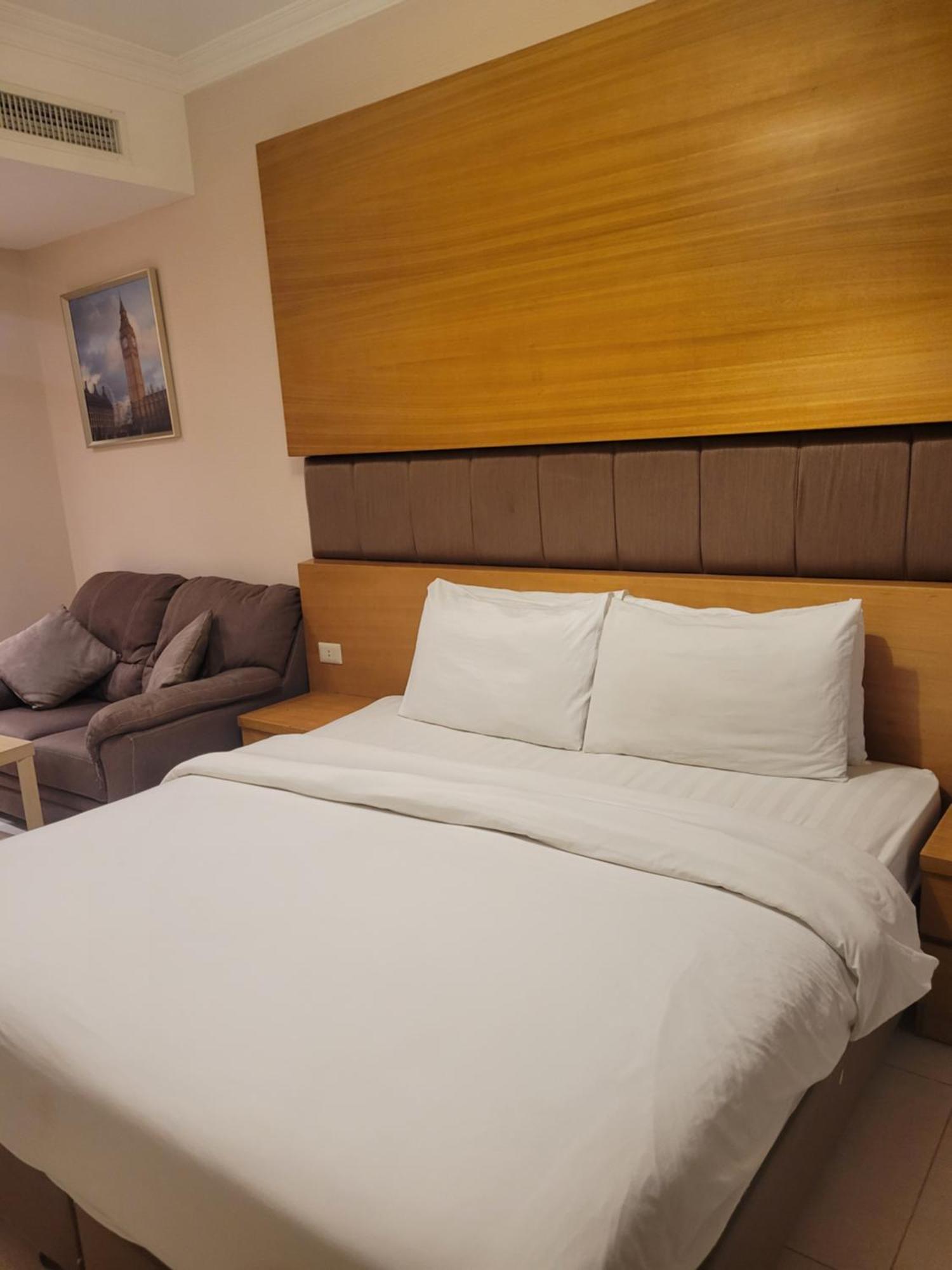 Big Ben Hotel Suites อัมมาน ภายนอก รูปภาพ