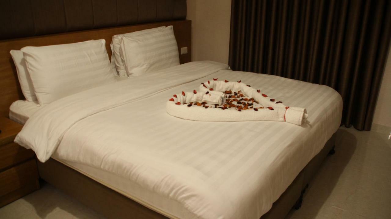 Big Ben Hotel Suites อัมมาน ภายนอก รูปภาพ
