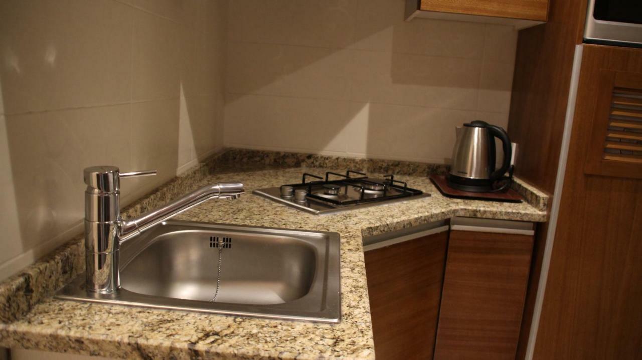 Big Ben Hotel Suites อัมมาน ภายนอก รูปภาพ